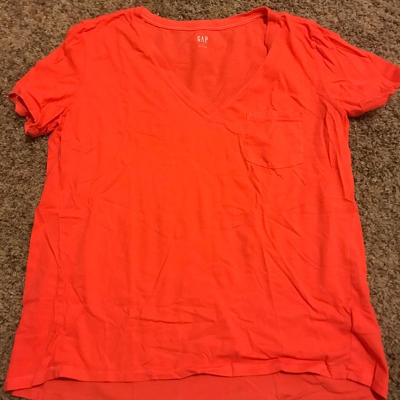 Gap tee - Picture 2 of 3